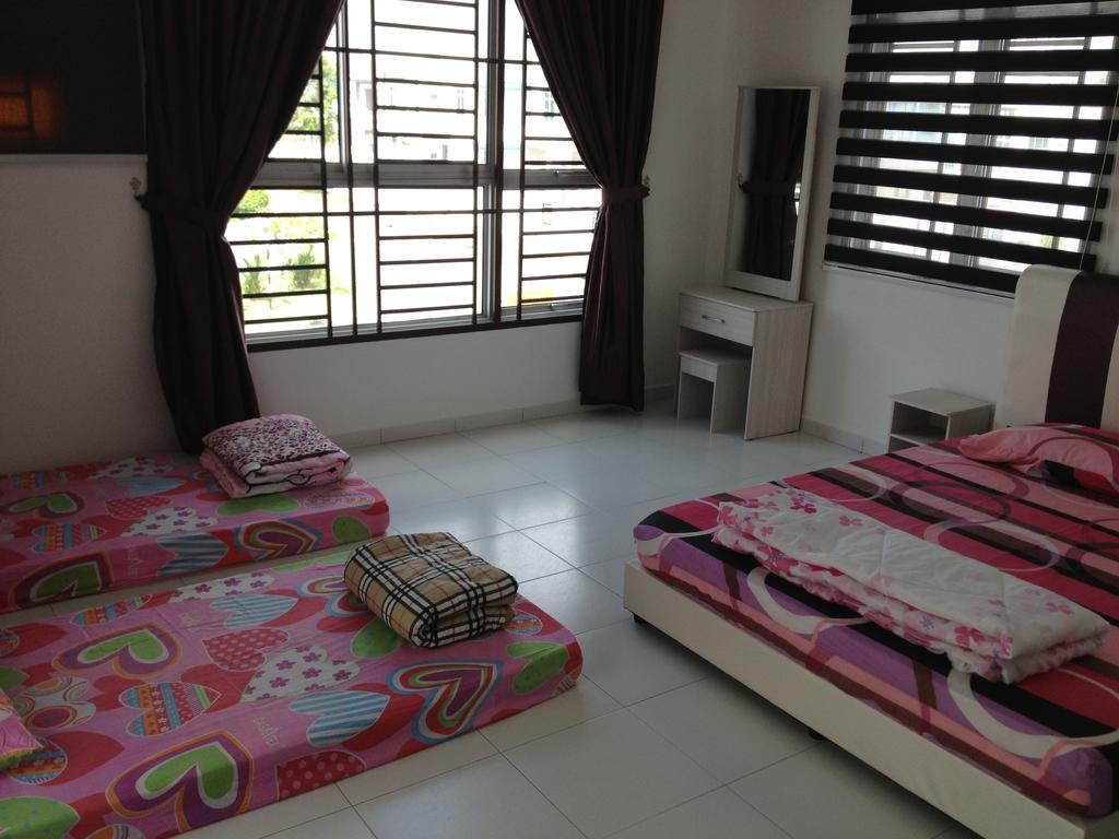 Comfort Holiday Home @ Bukit Indah Johor Bahru Exteriér fotografie